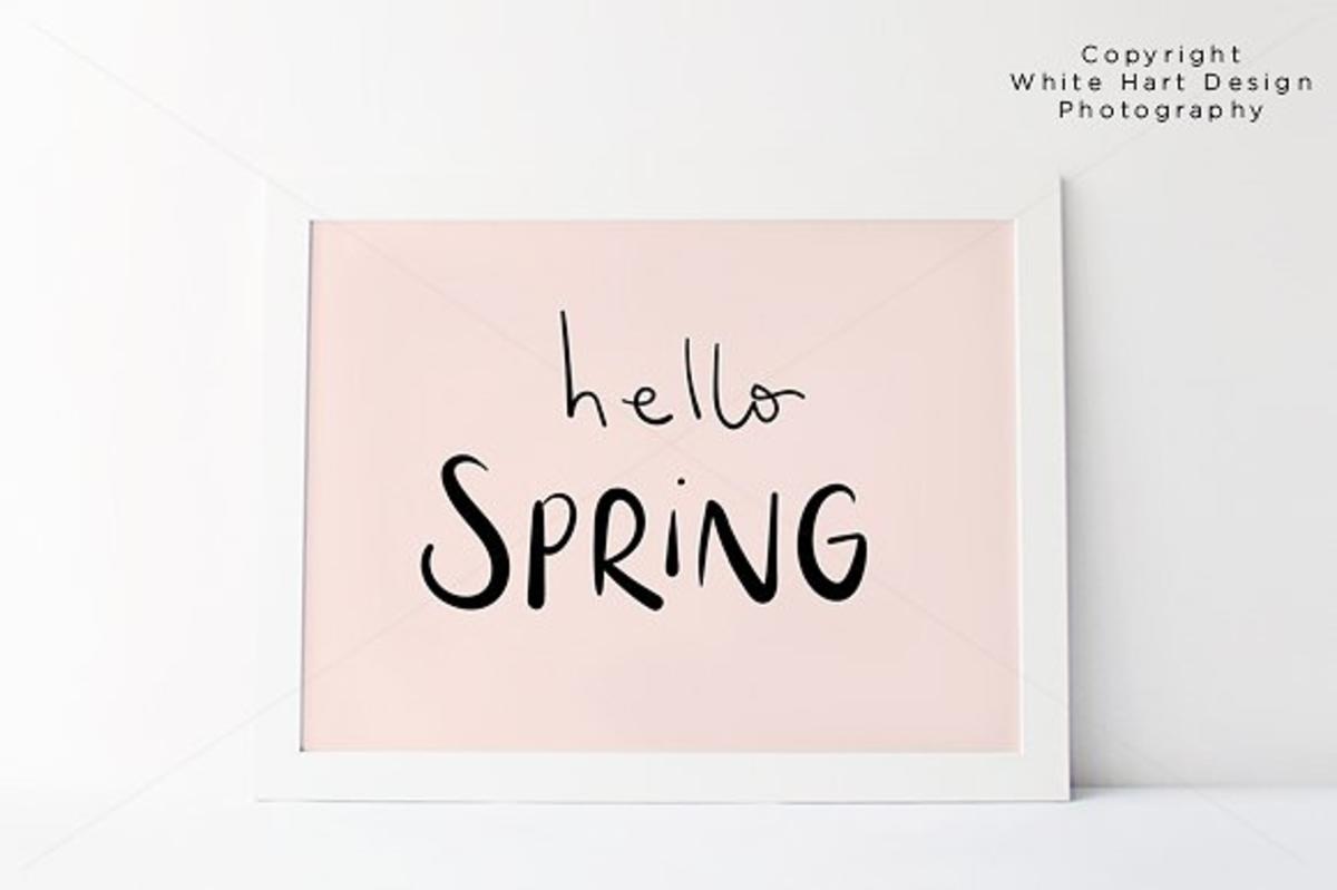 白色画框样机模型 Landscape frame PSD mock up + JPEG