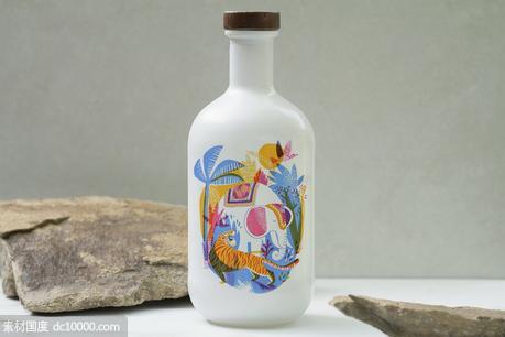 少见稀有的中国风陶瓷青花瓷瓶子包装设计VI样机展示模型 - 源文件
